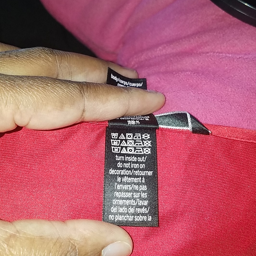 Red Victoria's Secret Robe - Picture 5 of 6